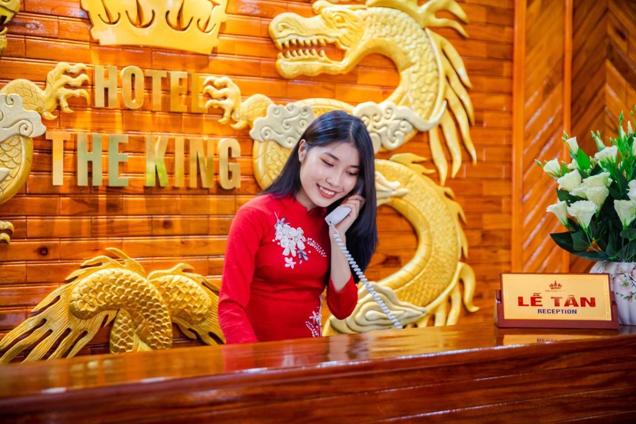 Theking Hotel Huong Gia Екстериор снимка