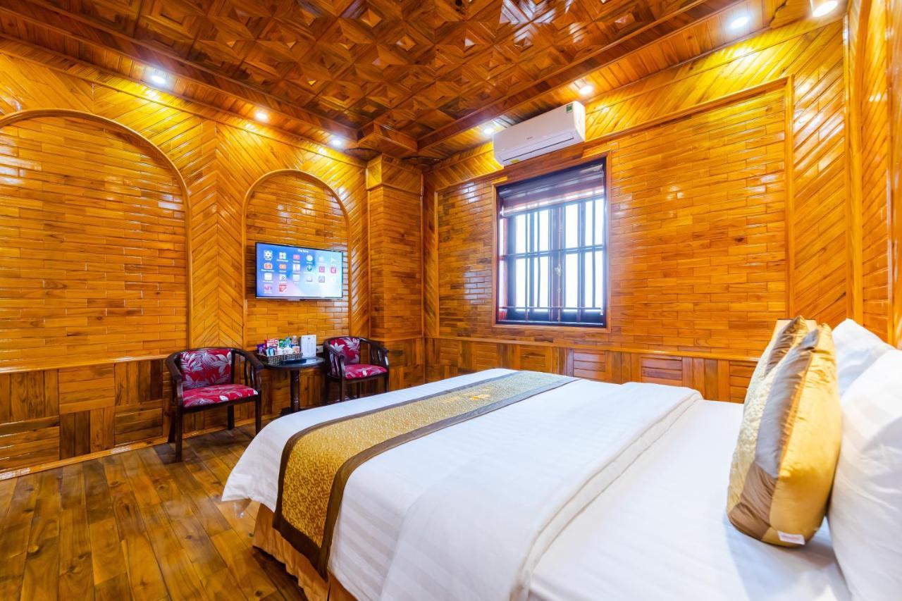 Theking Hotel Huong Gia Екстериор снимка